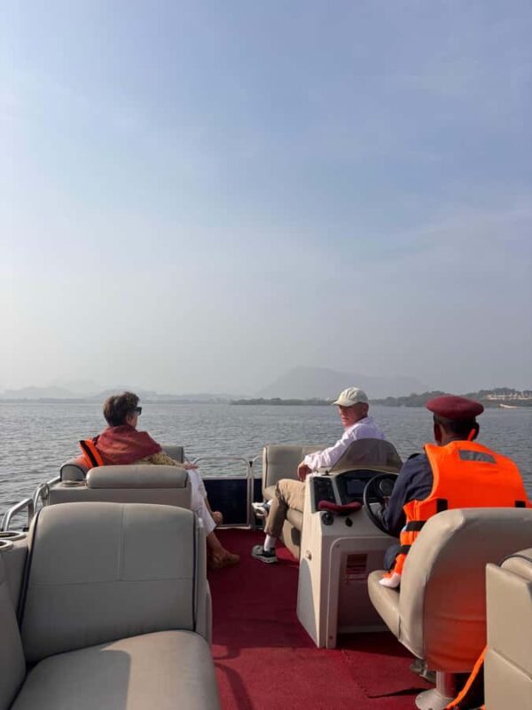 Udaipur: Private & Premium Boat Ride at Lake Pichola - Why You Should Consider This Tour