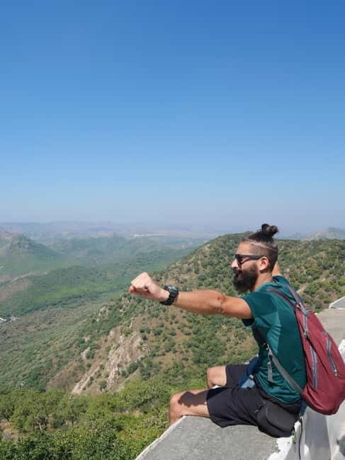 Udaipur: Sajjangarh Monsoon Palace Day Trip with Tickets - A Detailed Look at the Sajjangarh Monsoon Palace Day Trip