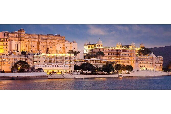 Udaipur Tour with Local Guide Hitesh - Exploring Udaipur Through Its Landmarks and Hidden Corners