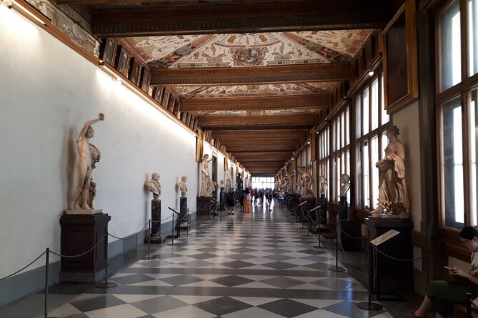 Uffizi Gallery Small Group Tour - Expert Guided Exploration