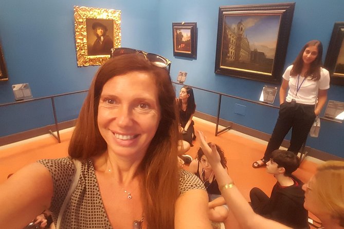 Uffizi Treasure Hunt for Families - Unveiling Artistic Details and Symbols