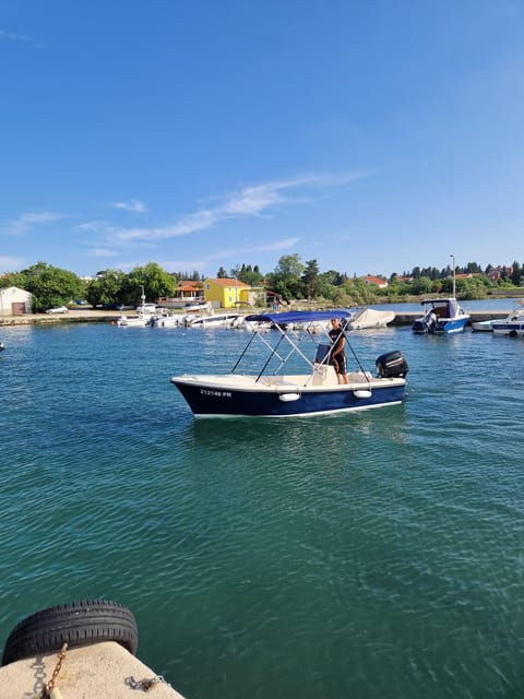 Ugljan: Boat Torus - Frequently Asked Questions