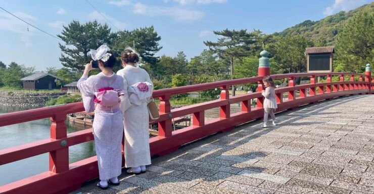 Uji & Fushimi Inari Adventure: Tea, Temples, and Torii Gates - Good To Know