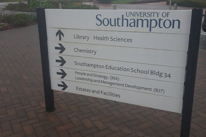 UK University Students Taxi - Private One Way Heathrow Airport - Any UK City - Directions