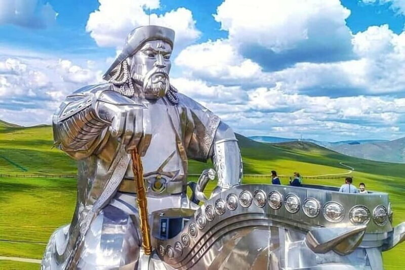 Ulaanbaatar: Chinggis Khaan Statue and Turtle Rock Day Tour - Introduction to the Tour Experience