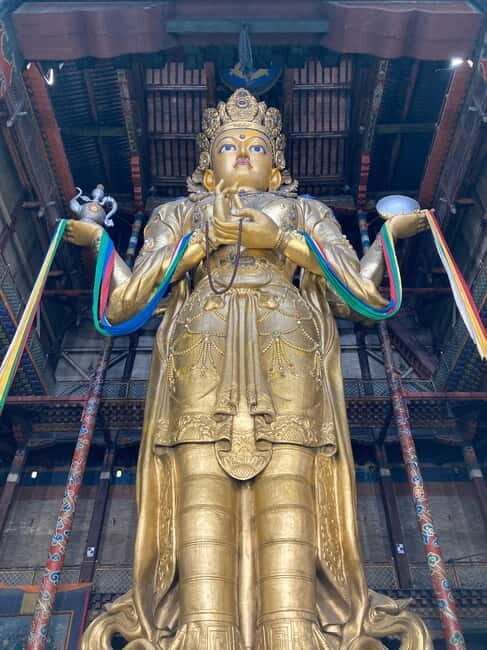 Ulaanbaatar: Private custom walking tour with a local guide - Why This Tour Works Well