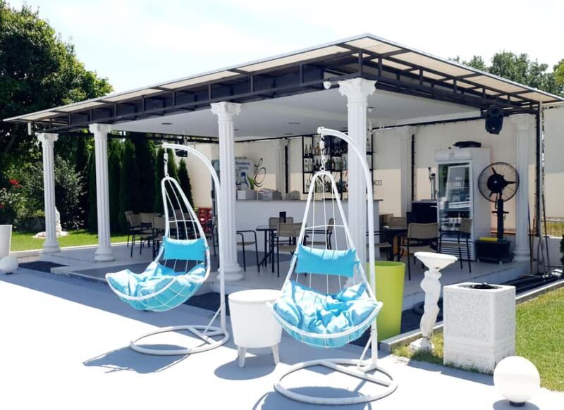 Ulcinj: relaxation by the pool - An Authentic Relaxation Spot in Ulcinj