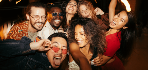 Ulm: Bar and Club Tour With Free Shots and VIP Entry - Booking and Cancellation Policy