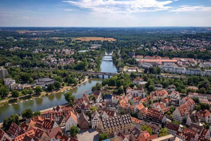 Ulm: Express Walk With a Local in 60 Minutes - Experience Highlights