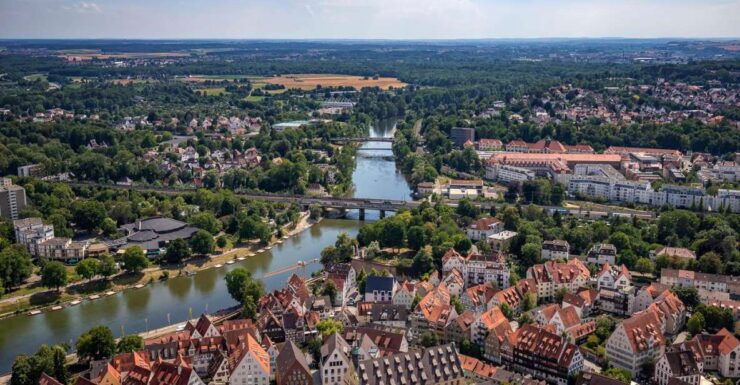 Ulm: Express Walk With a Local in 60 Minutes - Full Description