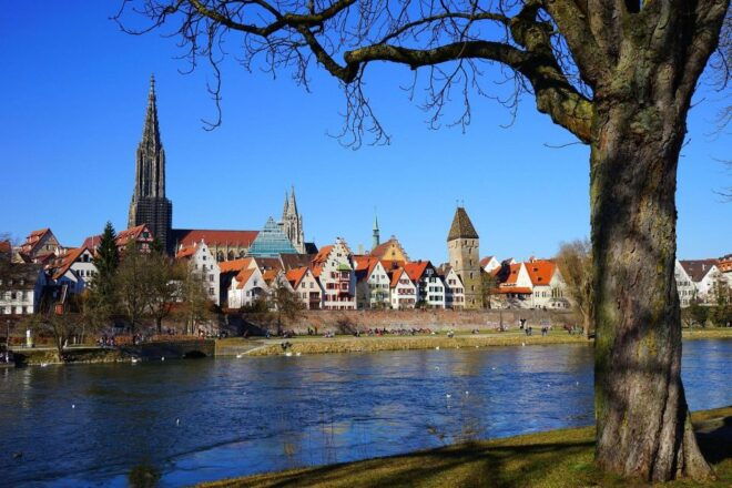 Ulm: Private Guided Walking Tour - Albert Einsteins Legacy in Ulm: Uncovering Genius