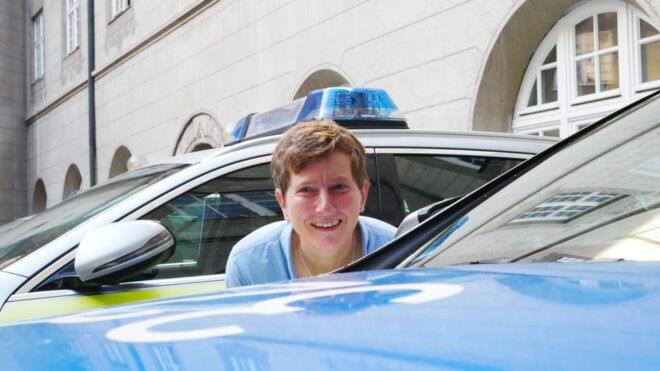 Ulm: True Crime Walking Tour - Experience Highlights