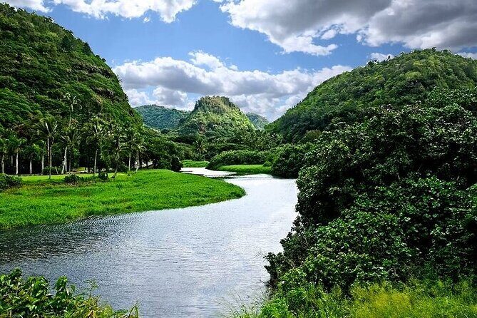 Ultimate Circle Island: Beauty and the Feast from Ko Olina - Good To Know