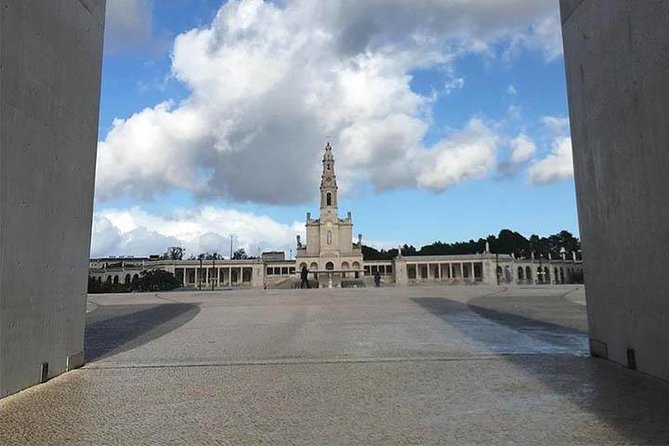 Ultimate Fátima Private Day-Tour - Historical Significance