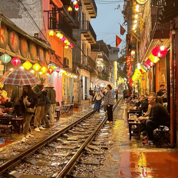 Ultimate Hanoi Train Street Food Tour - Local Food Specialties