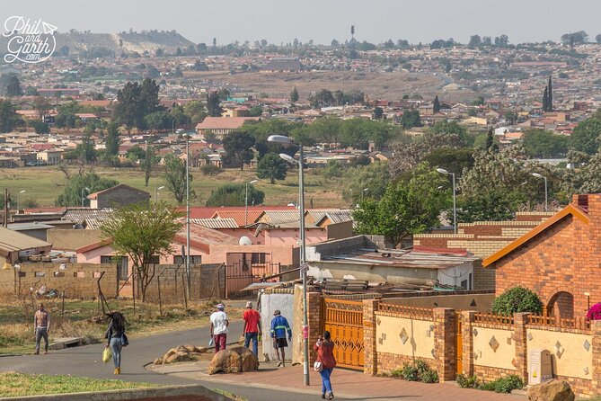 Ultimate Johannesburg Soweto Experience With Apartheid Museum - Nelson Mandelas House