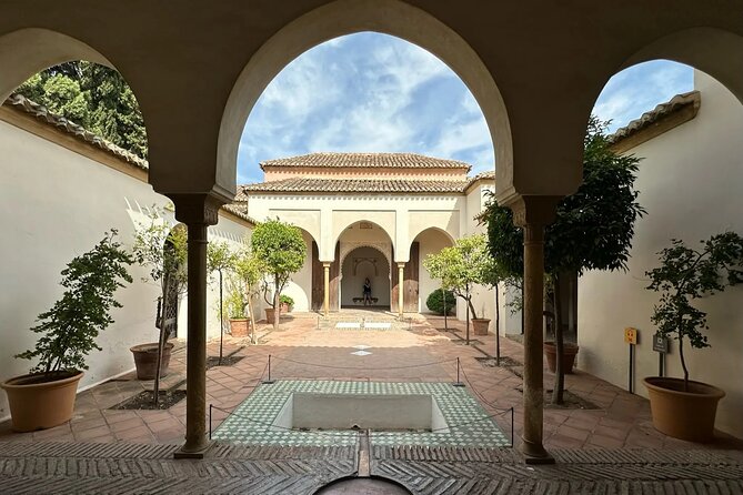 Ultimate Malaga History & Tapas - All Included Full Experience - Common Questions