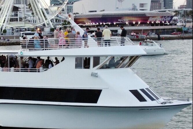 Ultimate Miami Boat Party with Free Open Bar & Live DJ - Good To Know