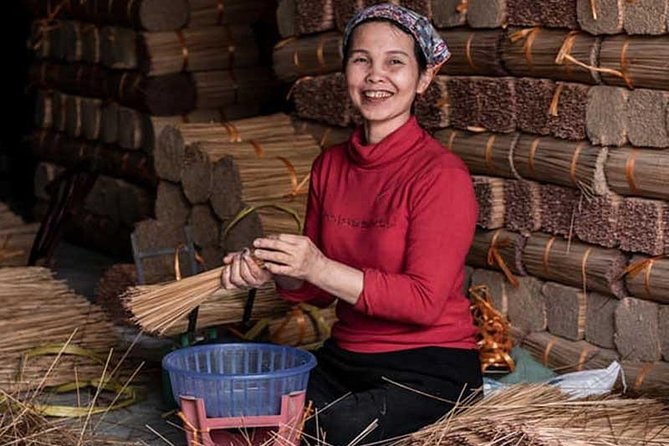 Ultimate Quang Phu Cau Photo Experience - Vibrant Fields of Incense Drying in the Sun