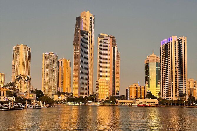 Ultimate Romantic Gondola Experience - Who Should Consider This Tour?