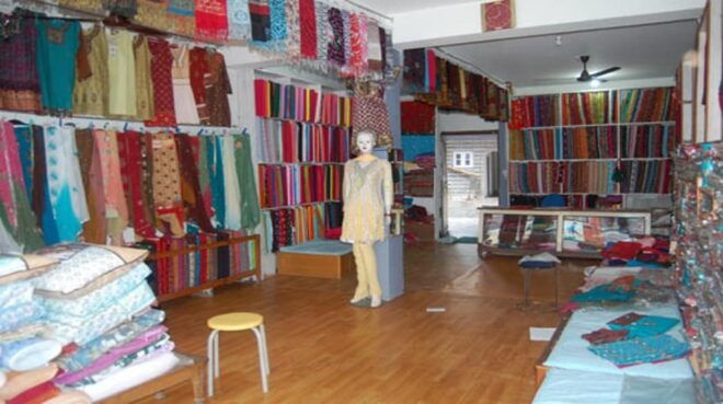 Ultimate Sari and Kurtha Shopping Tour in Thamel |Kathmandu| - Shopping Experience