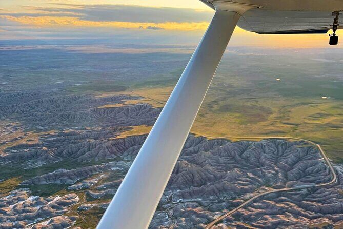 Ultimate Small Plane Aerial Tour to See Badlands National Park - Good To Know