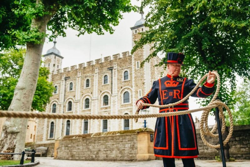 Ultimate Tower of London, Beefeater Welcome & Crown Jewels - Final Words