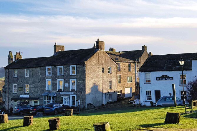 Ultimate Yorkshire Dales Tour - Magnificent Views - Photo Stops - Expert Guide - The Sum Up