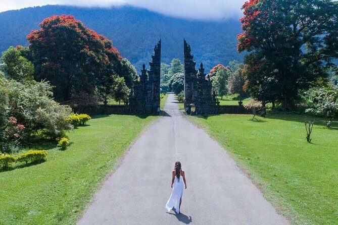 Ulun Danu tample and Tanah Lot sunset - FAQ