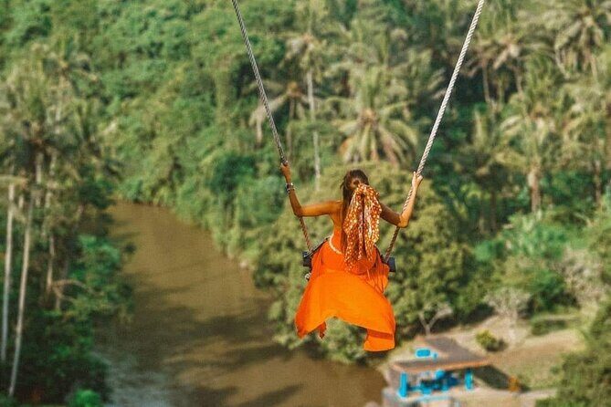 Ulundanu Bratan Temple, Scenic Waterfall & Tanah Lot Sunset Tour - The Itinerary in Detail