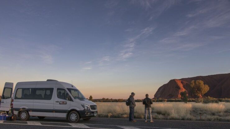 Uluru Highlights Small Group Morning Tour Picnic Breakfast - Cultural Immersion and Educational Experience