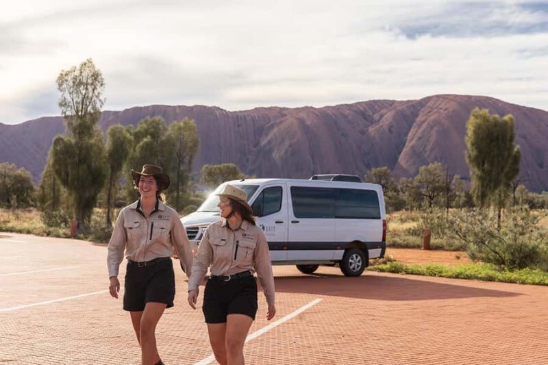 Uluru: Small Group Sunset Tour with Sparkling Wine - An Overview of the Experience