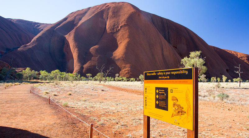 Uluru Sunset Tour from Ayers Rock Resort - Uluru at sunset, with time to simply watch