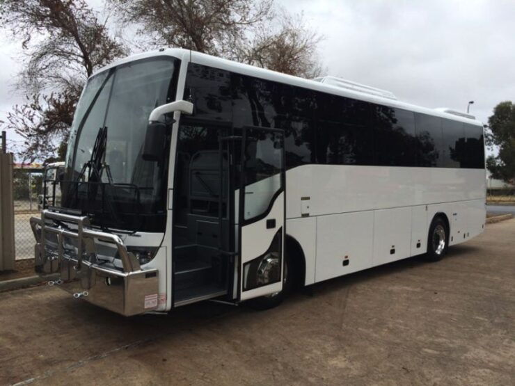 Uluru to Alice Springs or Alice to Uluru 1-Way Luxe Transfer - Booking Details