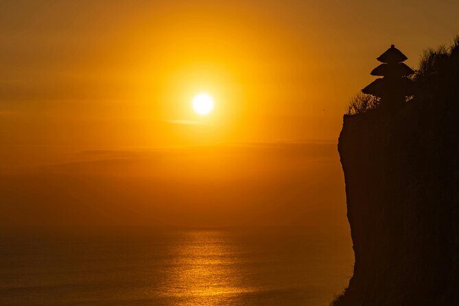 Uluwatu Beach and Cliff Tour with Kecak Fire Dance - Good To Know
