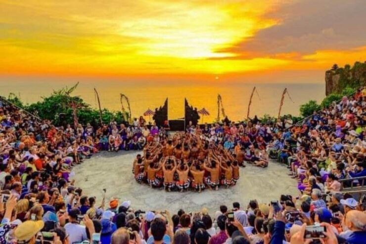Uluwatu: Best Sunset At Temple & Jimbaran Seafood Dinner - Activity Details