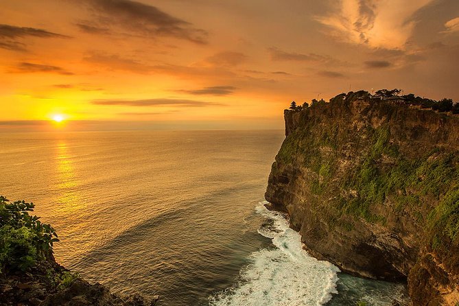 Uluwatu Temple Excursion - FREE WI-FI - Pricing and Booking Details