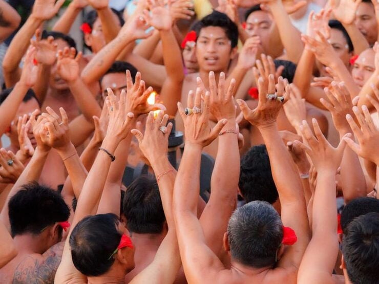 Uluwatu Temple : Sunset and Kecak Fire Dance / Private Tour - Key Points
