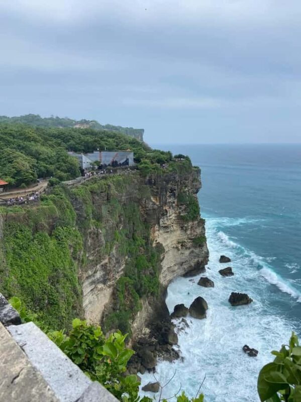 Uluwatu: Temple Sunset, Kecak Dance & Jimbaran Dinner - Who Will Love This Tour?