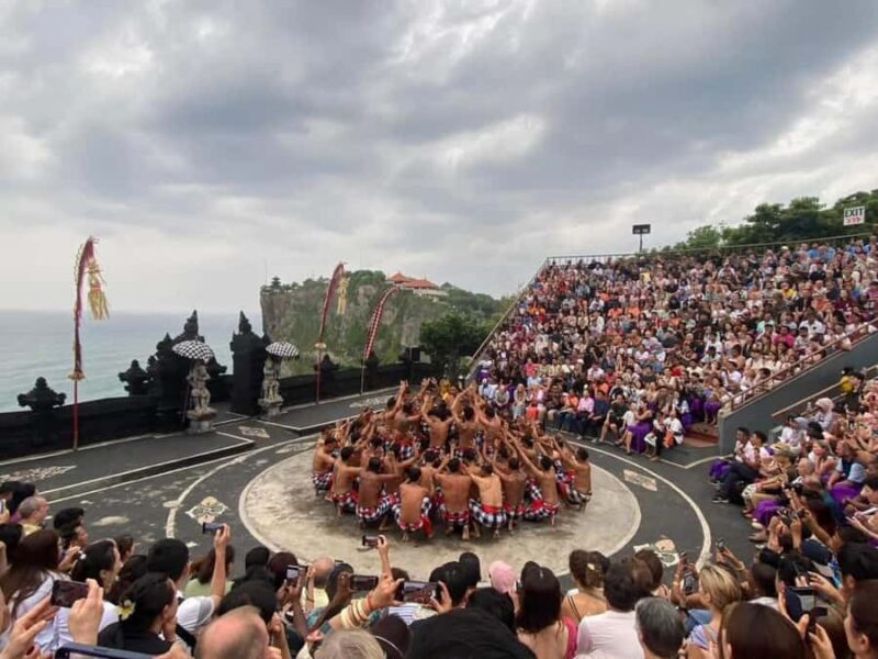 Uluwatu: Temple Sunset, Kecak Dance & Jimbaran Dinner - Who Would Love This Tour?