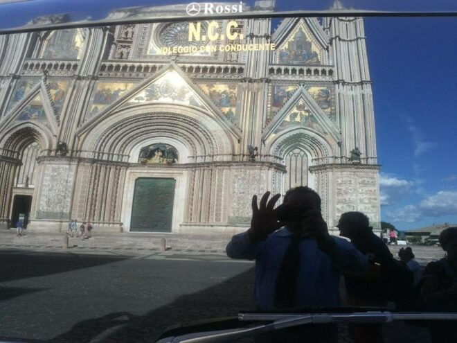 Umbria Full-Day Tour of Orvieto and Todi Civita Bagnoregio - Itinerary Highlights
