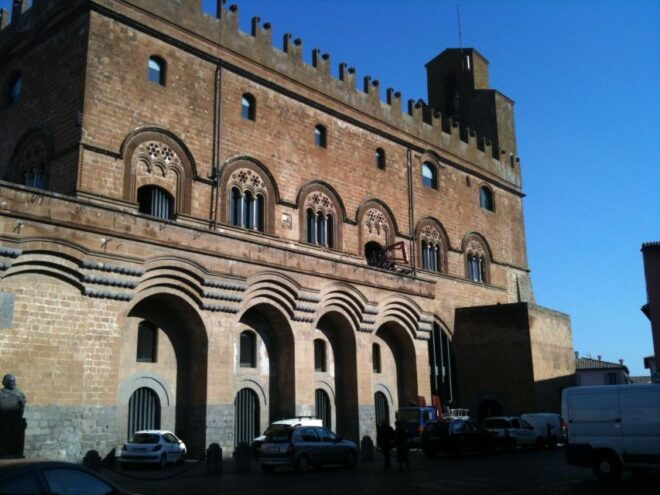 Umbria Full-Day Tour of Orvieto and Todi Civita Bagnoregio - Frequently Asked Questions