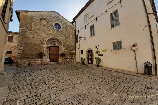 Umbria off the Beaten Track. Rasiglia, Trevi, Bevagna and Collepino - Exploring Trevis Hidden Gems