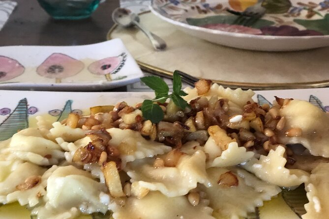 Umbria Tuscany Farmhouse Cooking Class for Families  - Perugia - Family-Friendly Activities