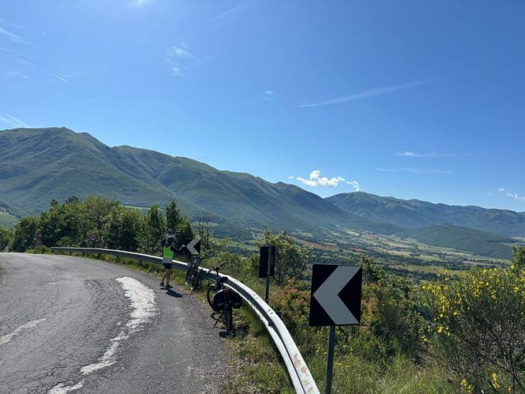 Umbrian Medieval Villages & Aromatic Oil Self-guided Tour - Good To Know