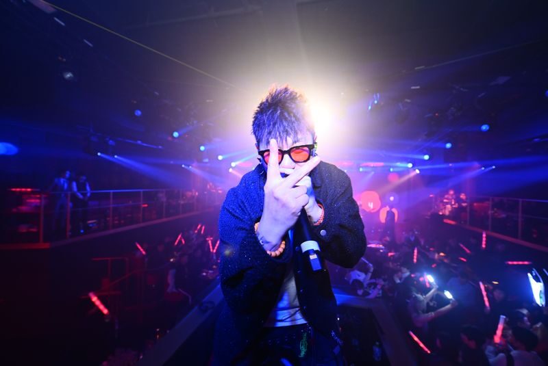 Umeda Osaka | PICCADILLY Live Show & Nightclub Ticket | Shisha & Karaoke - The date rule that catches late-night visitors