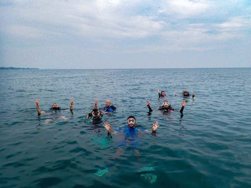 Unawatuna: Rock Island Snorkeling Tour with Equipment - FAQ