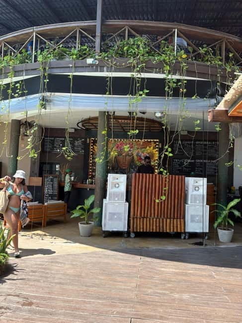 Unawatuna The Angel Beach: Sunset & Cocktails Experience - What makes this experience stand out?