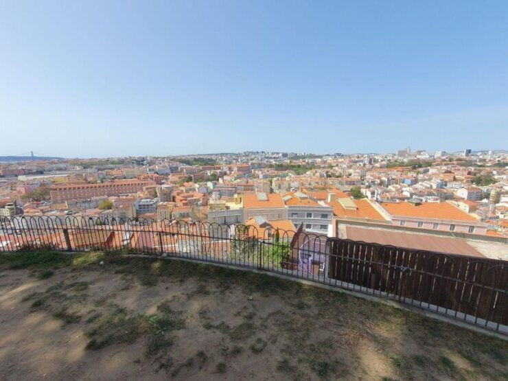 Uncover Lisbons Secrets: A Historic Self-Guided Audio Tour - Good To Know