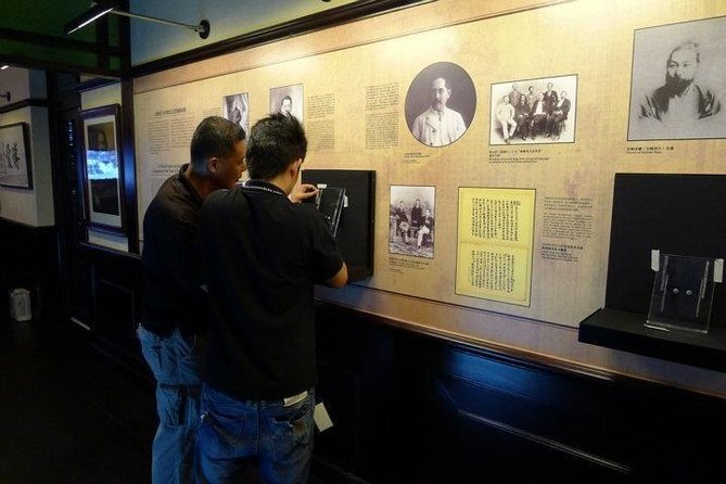 Uncover Local History at Oldest Museum the National Museum of Singapore - Tips for a Memorable Museum Experience